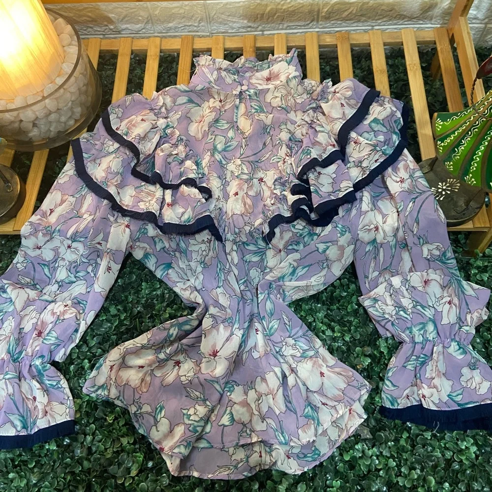 Floral Print Korean Tops .Size - L (Fit S-L) - Picture 4 of 9